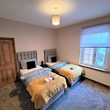 Nice 4-Bedroom Vacation Home With Indoor Fireplace Wellington  Buitenkant foto