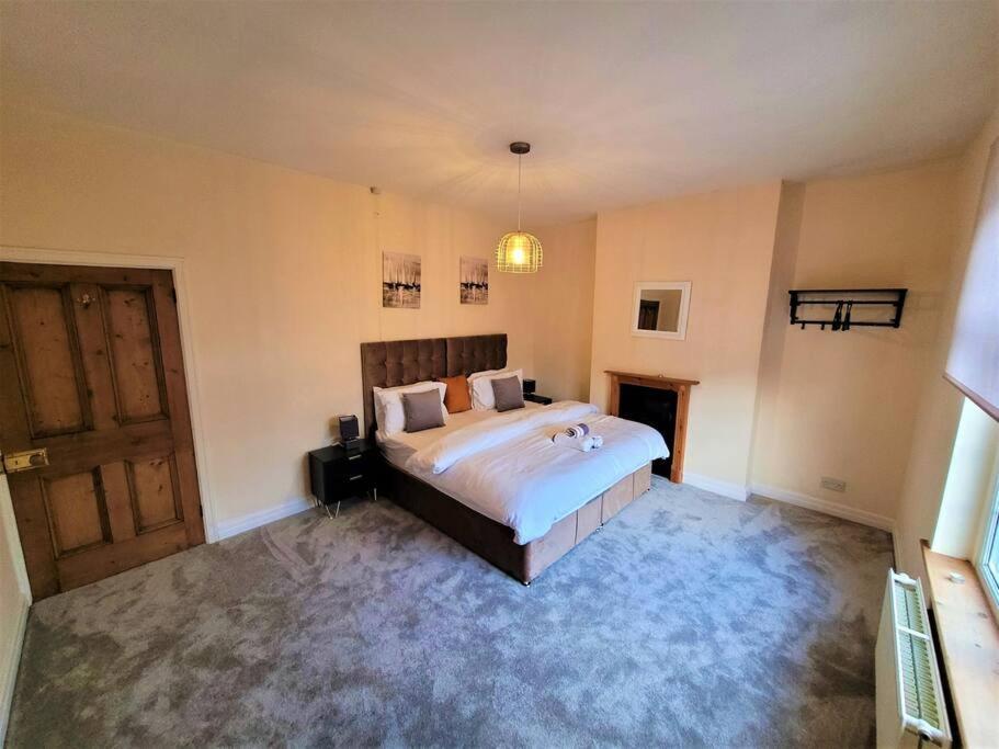 Nice 4-Bedroom Vacation Home With Indoor Fireplace Wellington  Buitenkant foto